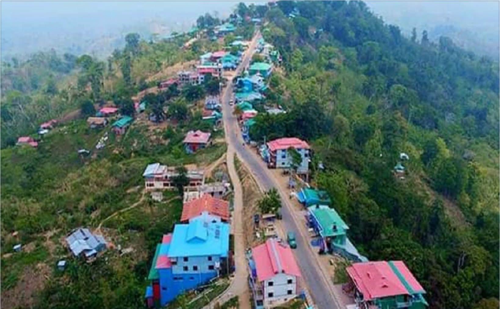 নিষেধাজ্ঞা তুলে নেওয়ার প্রথম দিনেই সাজেক ভ্যালিতে উপচে পড়া পর্যটক