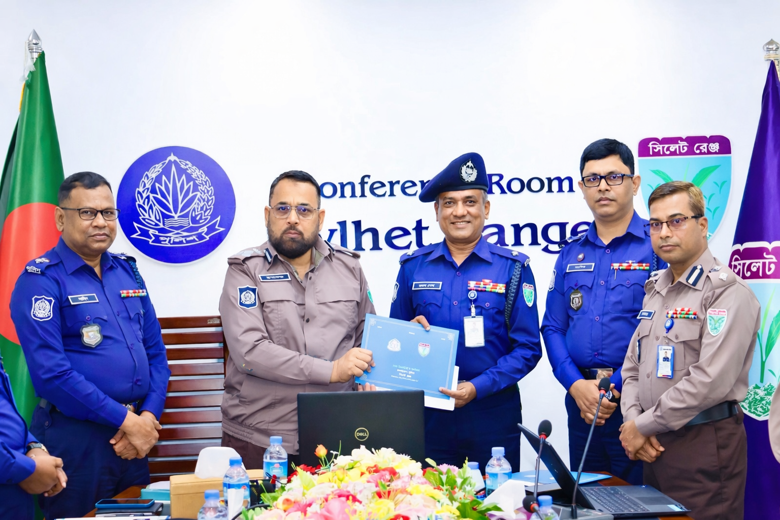 সিলেট রেঞ্জে শ্রেষ্ঠ অফিসার ইনচার্জ হিসেবে সম্মাননা পেলেন মোঃ রতন শেখ পিপিএম
