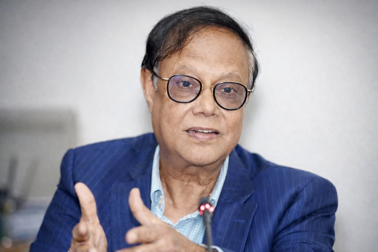 ব্যাংক খাতে সুশাসন ও স্বচ্ছতা নিশ্চিত করতে কঠোর অবস্থানের কথা জানালেন গভর্নর