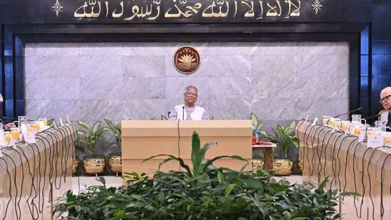 উপদেষ্টা পরিষদের বৈঠকে ১১ বিষয়ে সিদ্ধান্ত, কয়েকটি অধ্যাদেশের খসড়া অনুমোদন