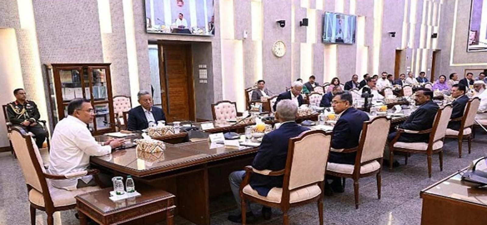 সেহরি, ইফতার ও তারাবিতে নিরবচ্ছিন্ন বিদ্যুৎ নিশ্চিতের নির্দেশ প্রধানমন্ত্রীর