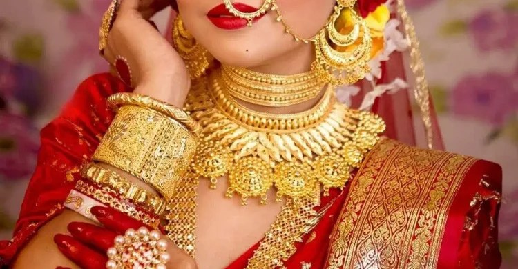 বিশ্ববাজারে সোনার দাম বৃদ্ধি, দেশে প্রতিভরি মূল্যও বাড়ল