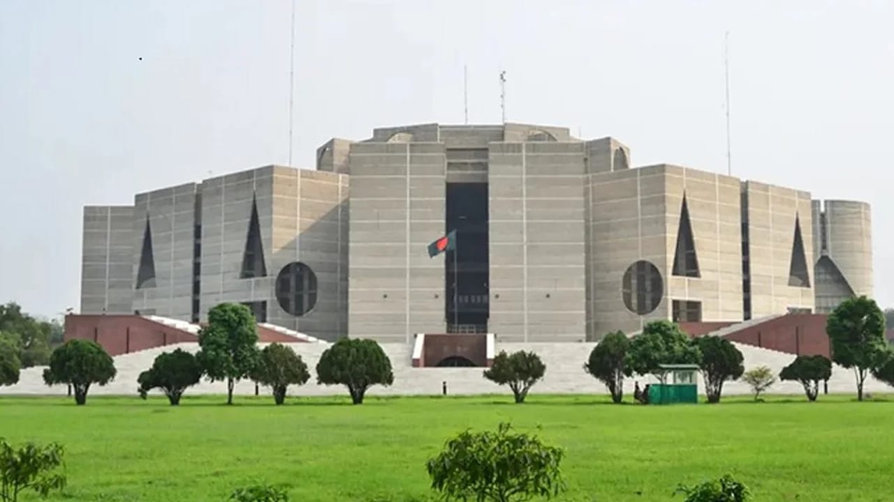 ৪০ শতাংশের কম ভোটে জয় পেলেন ১৫ সংসদ সদস্য