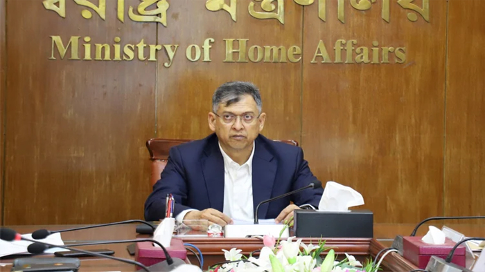 পুলিশ সার্জেন্টের ১৮০ শূন্য পদে দ্রুত নিয়োগের ঘোষণা
