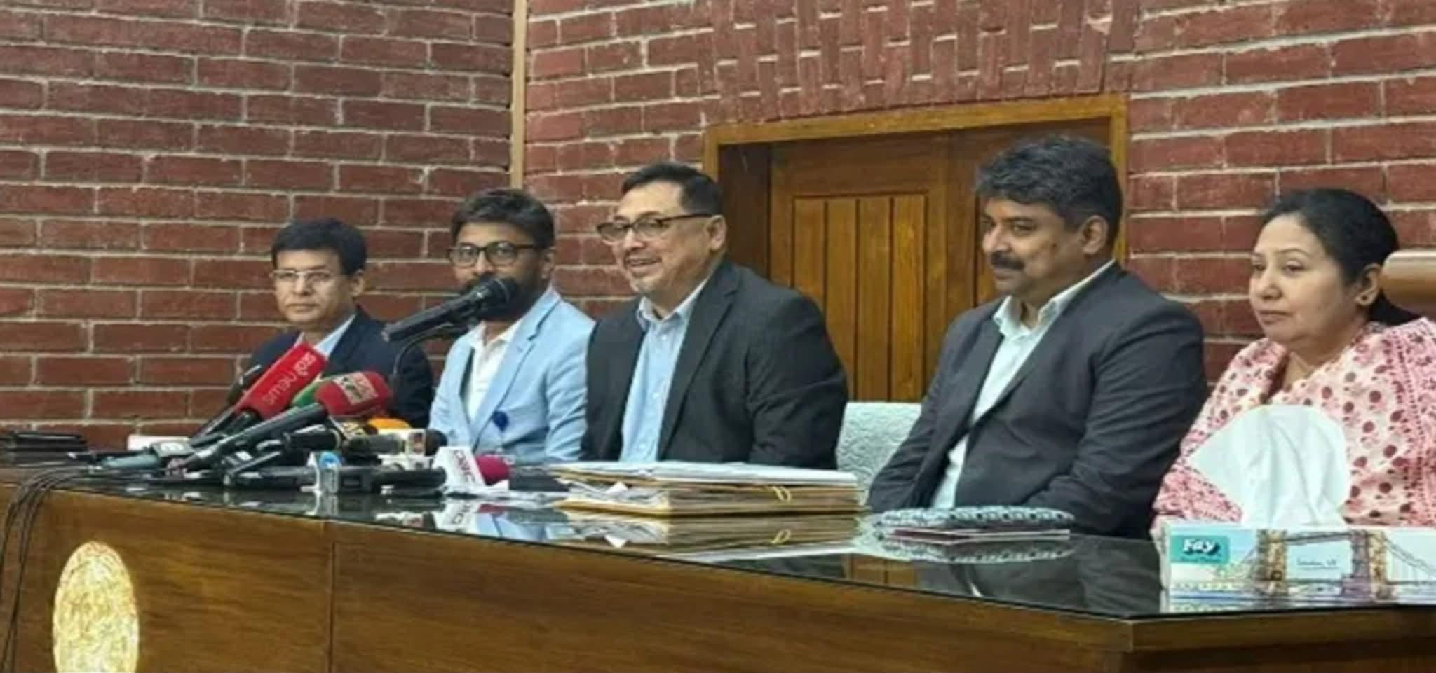 জ্বালানি সংকটে কঠোর পদক্ষেপ, তিন মাস নতুন যানবাহন কেনা বন্ধ