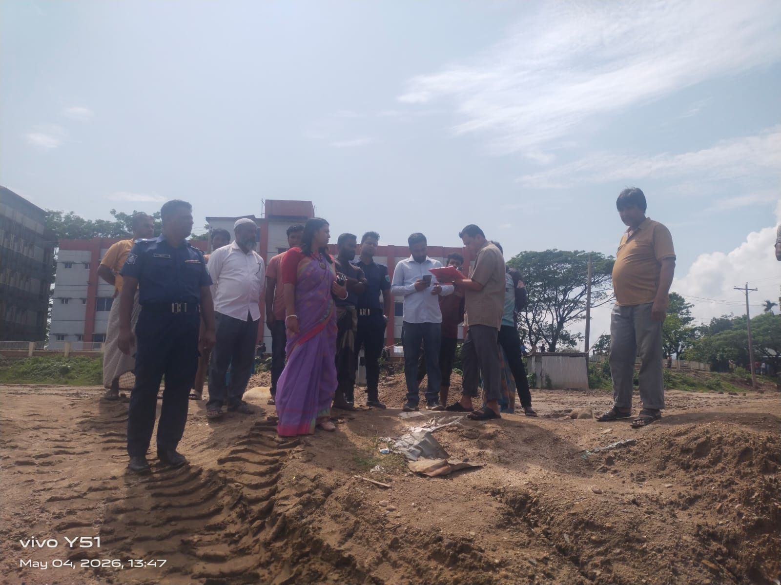 জৈন্তাপুরে ভ্রাম্যমাণ আদালতের অভিযান, বালু জব্দ ও নৌকা ধ্বংস