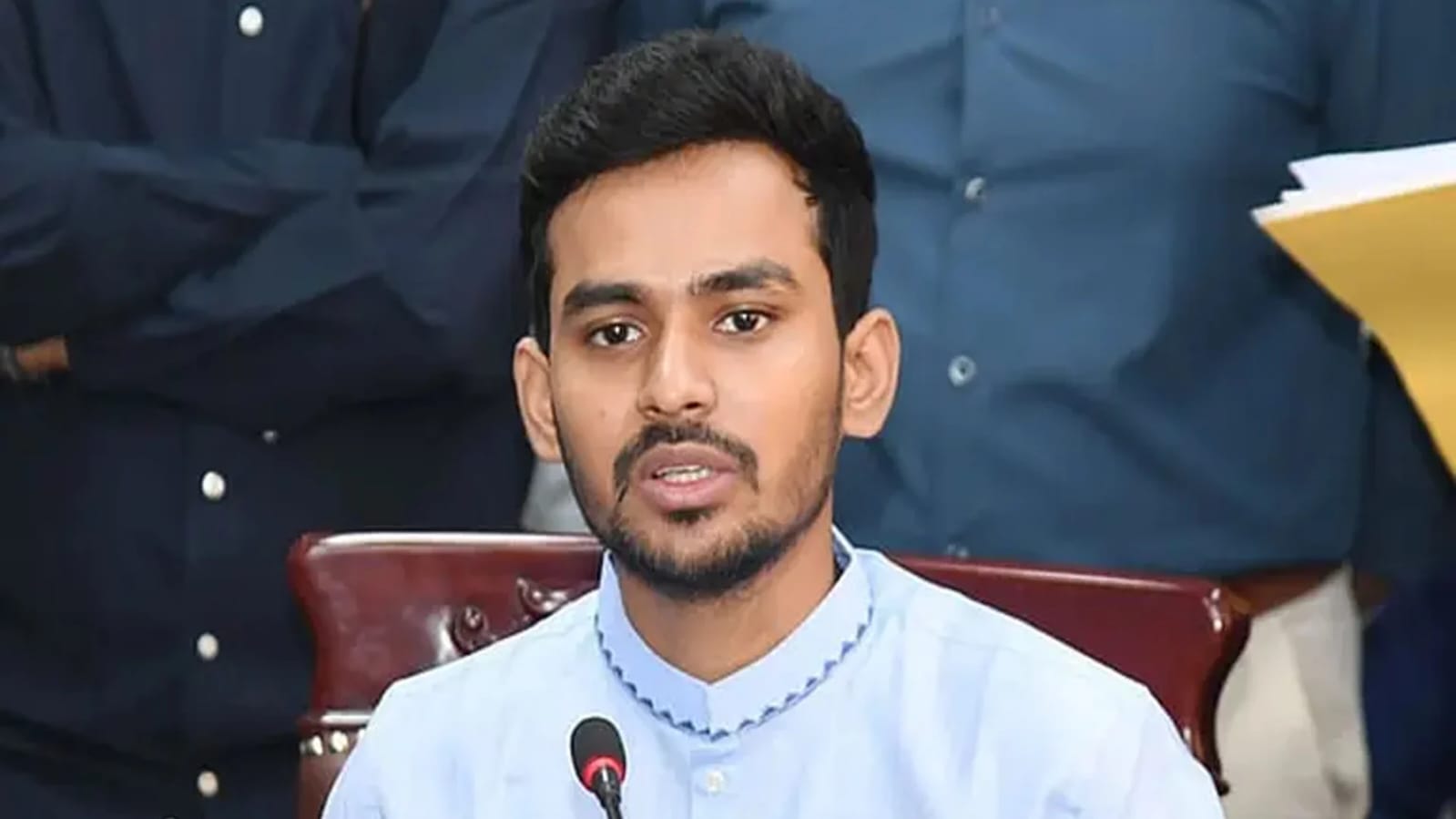 অনিয়মের সুনির্দিষ্ট ফাইল প্রকাশে প্রতিমন্ত্রীকে চ্যালেঞ্জ আসিফ মাহমুদের