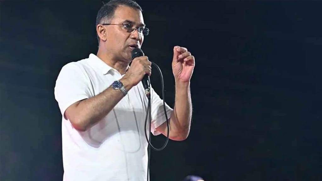 চট্টগ্রাম কক্সবাজার সড়ক ৬ লেনে উন্নীত করার ঘোষণা প্রধানমন্ত্রীর