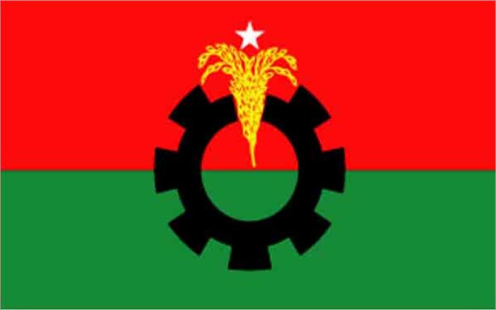 সংসদের সংরক্ষিত শূন্য নারী আসনে বিএনপির মনোনয়ন ফরম বিক্রির প্রথম প্রহরেই ব্যাপক সাড়া