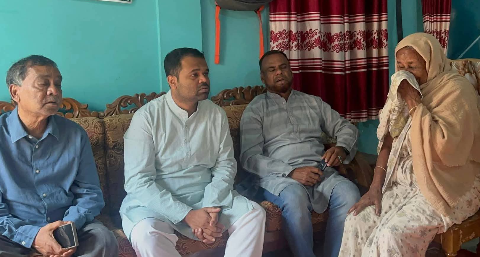 বিশ্বনাথে ইলিয়াস আলীর সন্ধান আন্দোলনে নিহতদের পরিবারে খোঁজ নিলেন আবরার ইলিয়াস