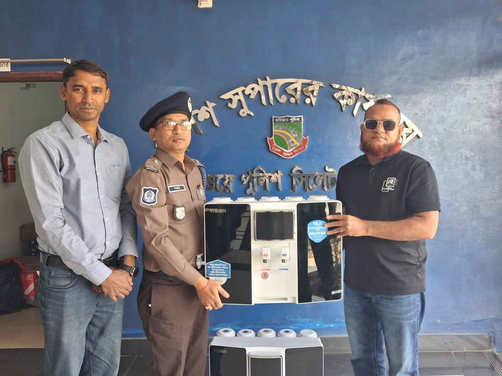 পুলিশ সুপারের অনুপ্রেরণা:হাইওয়ে পুলিশের থানাগুলোতে এসপি রেজাউল করিমের কল্যাণমুখী উদ্যোগ