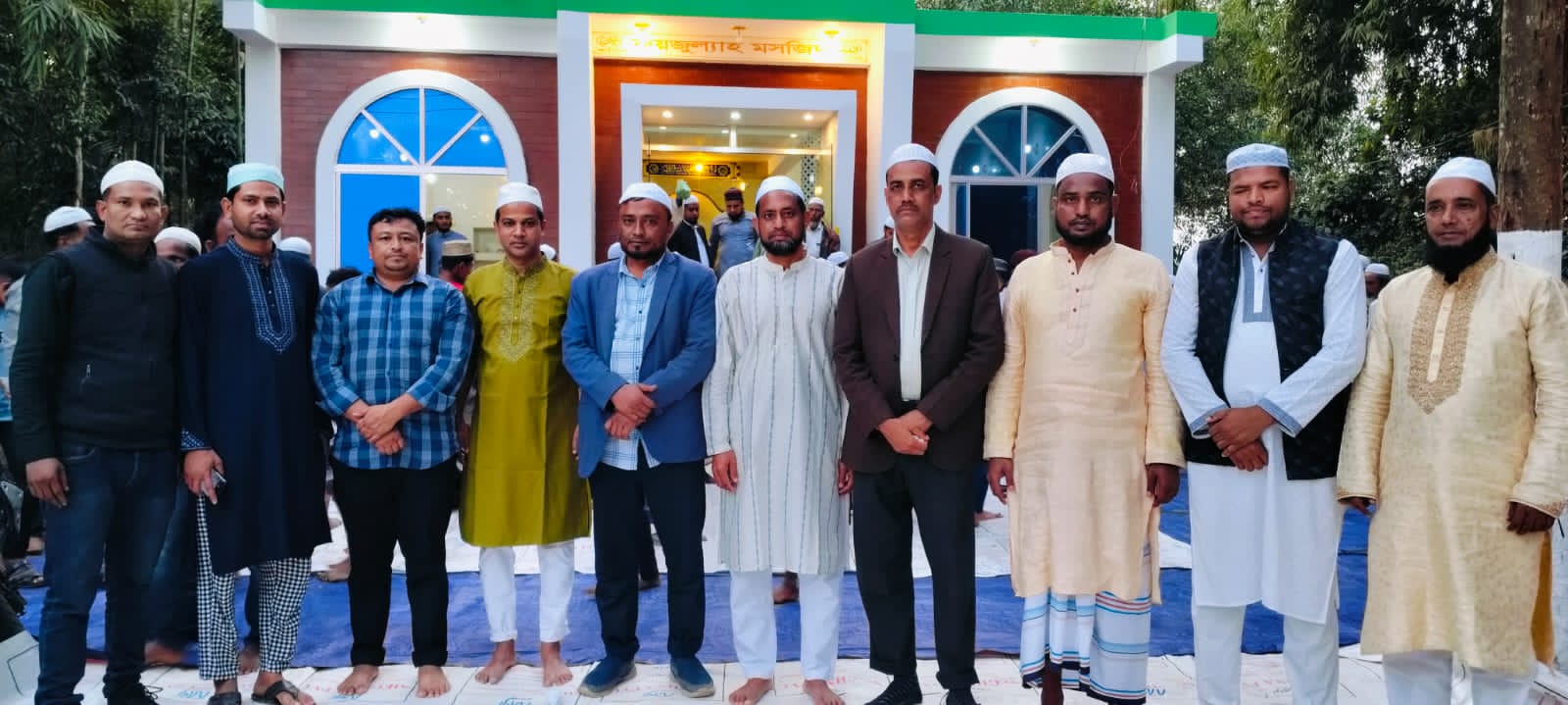 হরিপুর উপরশ্যামপুরে মসজিদে ফয়জুল্যাহ উদ্বোধন, দোয়া মাহফিলে মরহুমদের রুহের মাগফিরাত কামনা