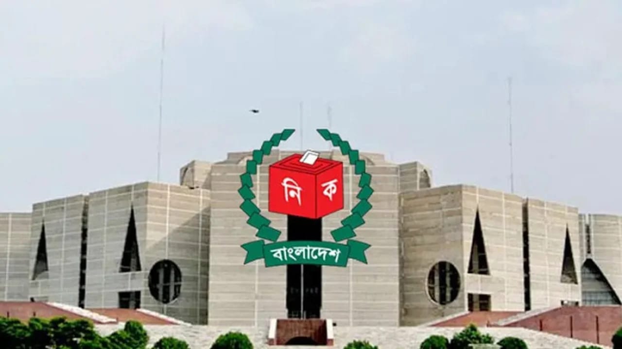 নতুন সরকার শপথের পর ব্যারাকে ফিরবে সেনাবাহিনী, জানালেন সেনাপ্রধান