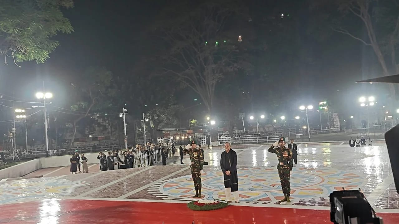 ভাষা শহীদদের প্রতি শ্রদ্ধা জানালেন রাষ্ট্রপতি