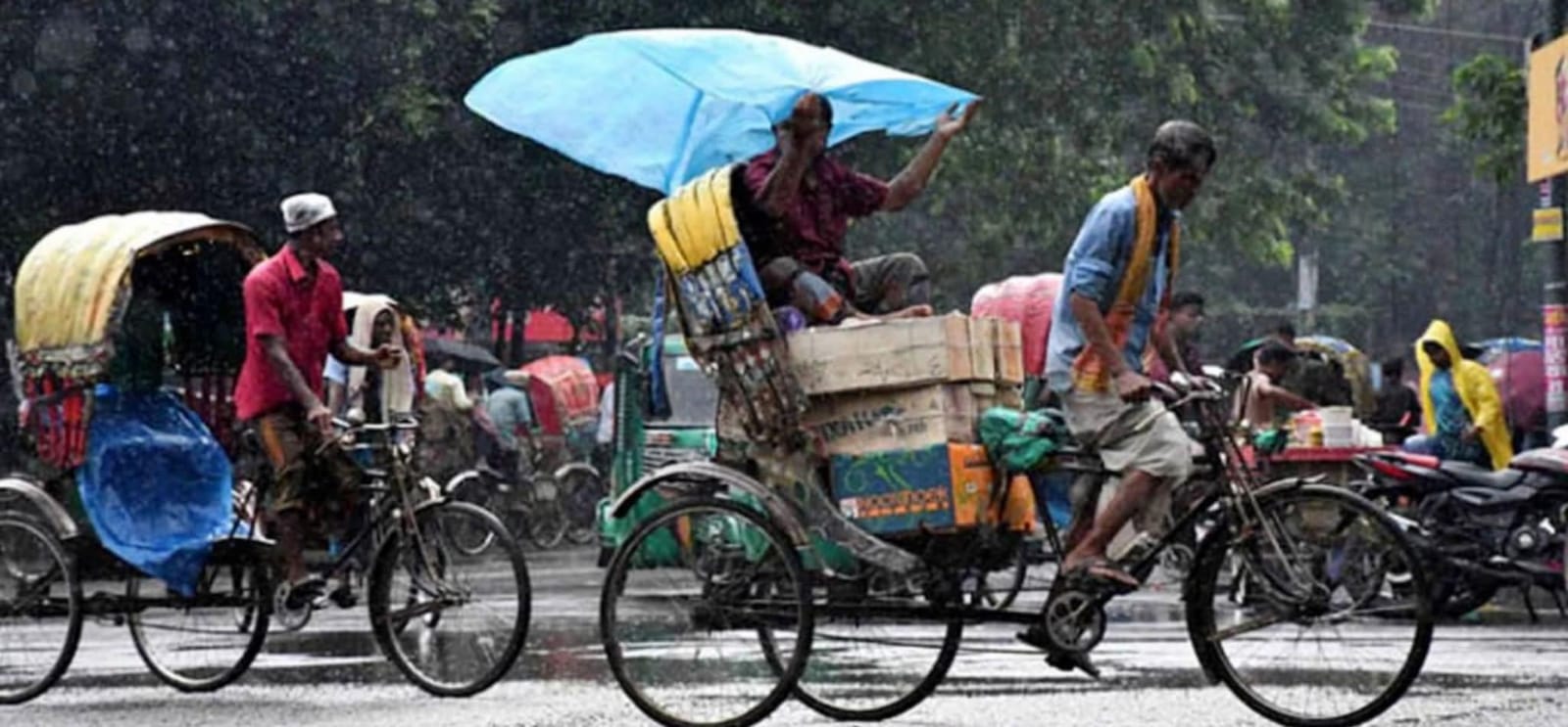ঢাকায় আজ বাড়তে পারে দিনের তাপমাত্রা