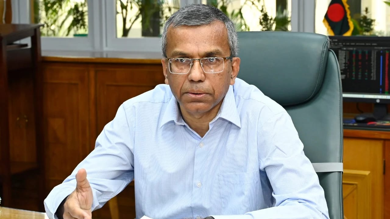 রাজনৈতিক চাপের কাছে নতিস্বীকার নয়, এমডিদের সরাসরি জানাতে বললেন গভর্নর
