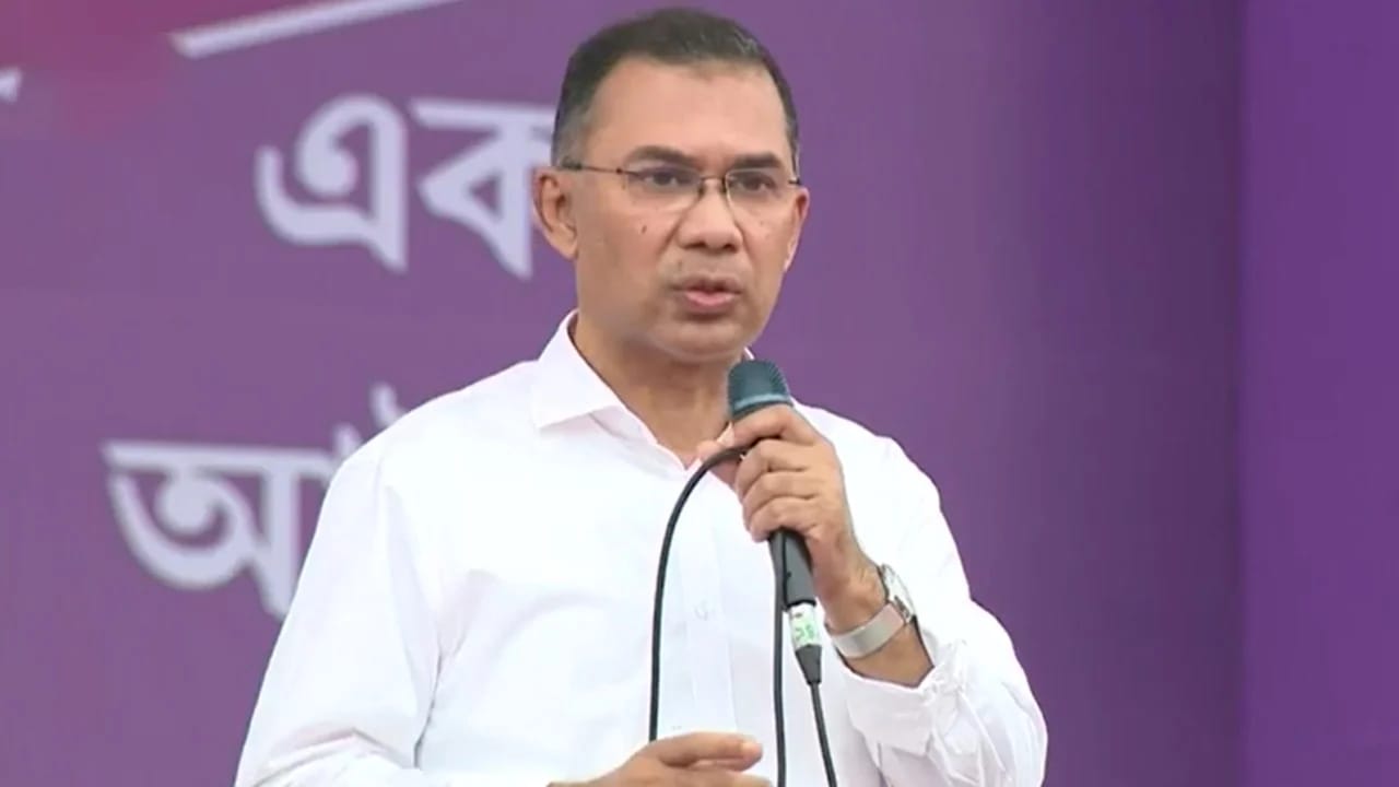 ফ্যামিলি কার্ড কর্মসূচি উদ্বোধন, প্রতিশ্রুতি পূরণে সন্তোষ প্রধানমন্ত্রীর