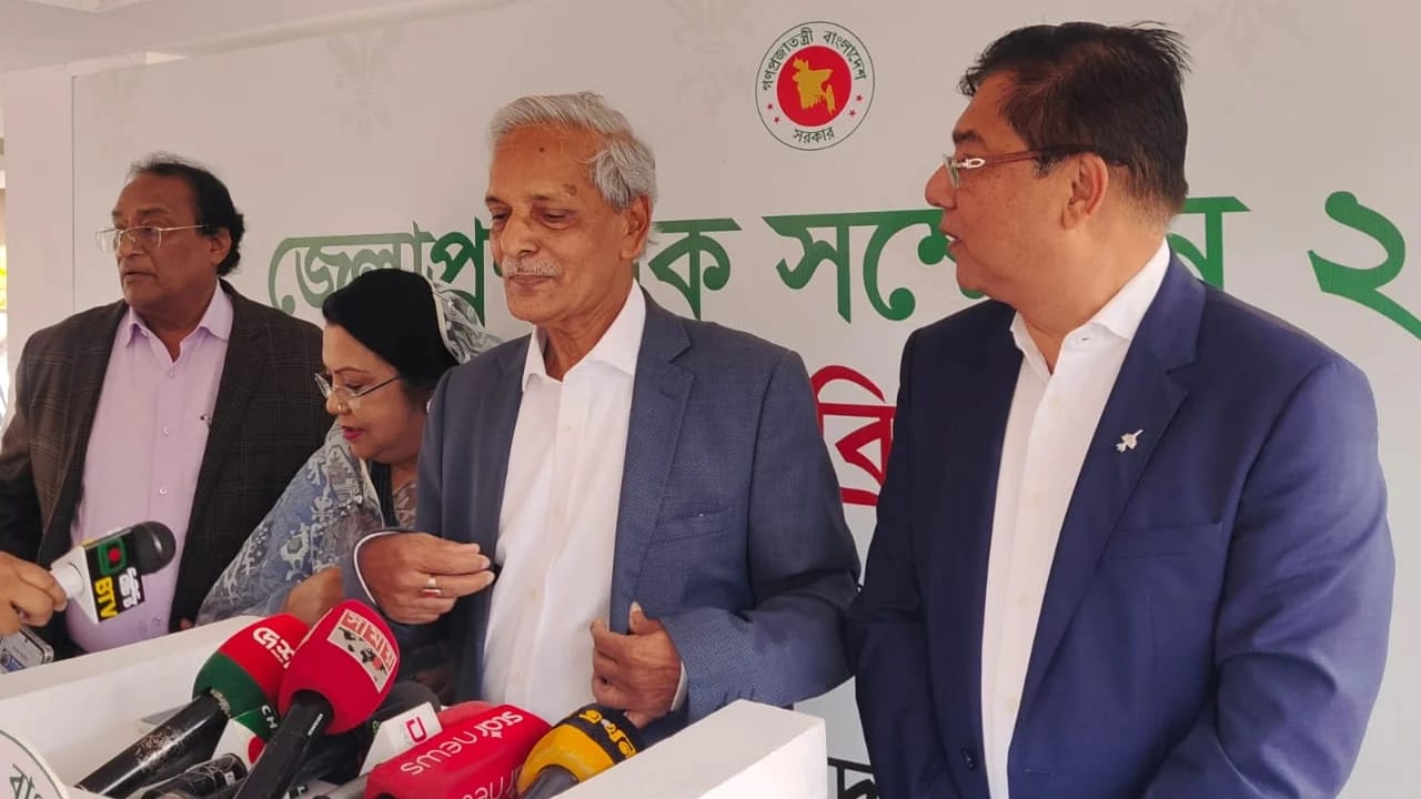 নতুন প্রত্নতত্ত্ব অনুসন্ধান ও পুরনো স্থাপনা সংস্কারের পরামর্শ সংস্কৃতিমন্ত্রীর