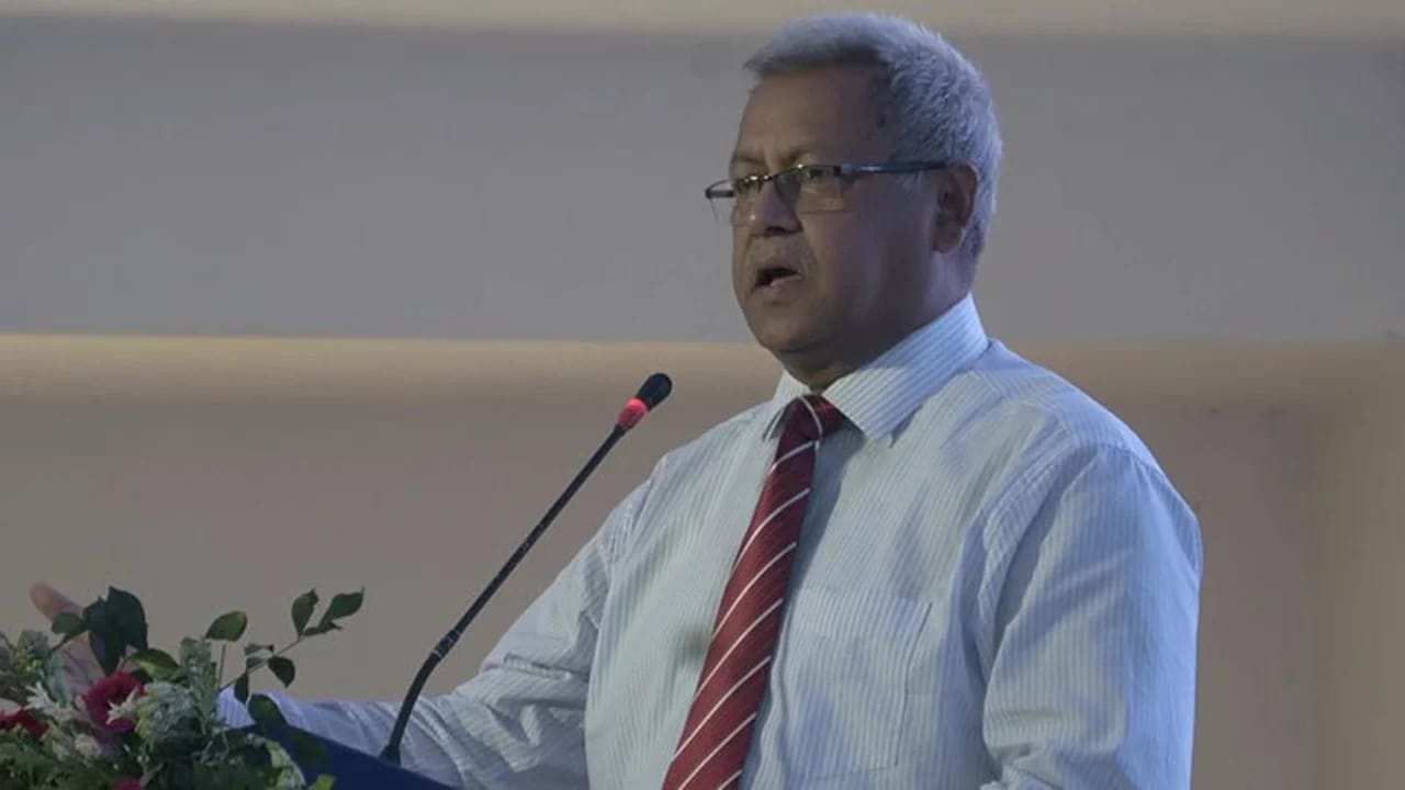 সাবেক ডেপুটি গভর্নর খুরশীদ আলম ইসলামী ব্যাংকের চেয়ারম্যান নিয়োগ পেলেন