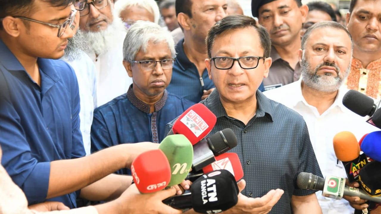 চামড়া শিল্পকে রপ্তানিমুখী খাতে রূপ দিতে দীর্ঘমেয়াদি পরিকল্পনা আসছে