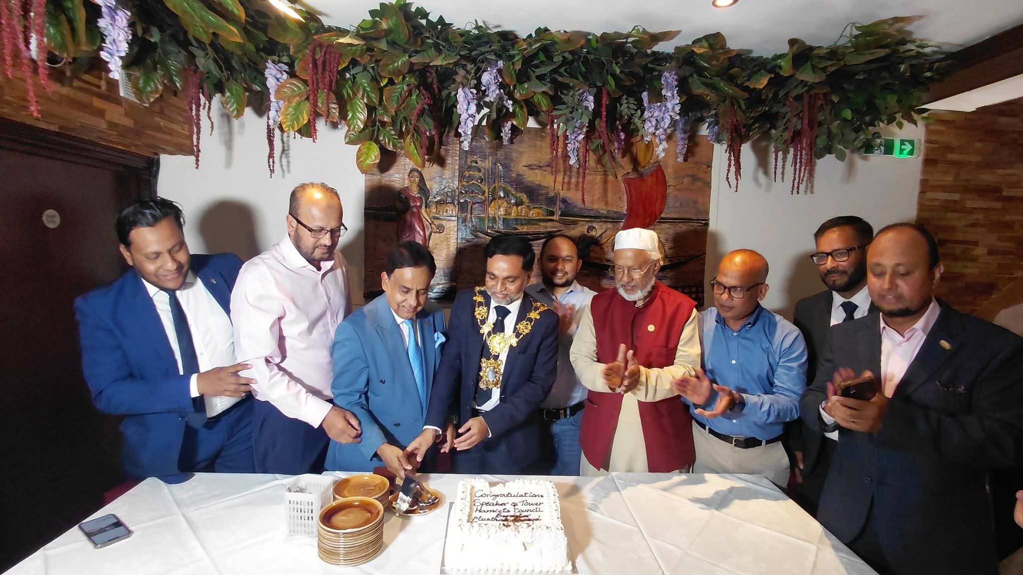 টাওয়ার হ্যামলেটসের স্পিকার ব্যারিস্টার মুস্তাক আহমেদকে UKBCCI এর সংবর্ধনা
